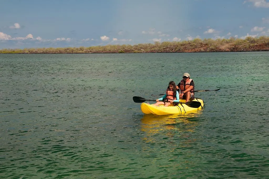 Divers Lodge Santa Cruz - Red Mangrove Puerto Ayora (Galapagos Islands)